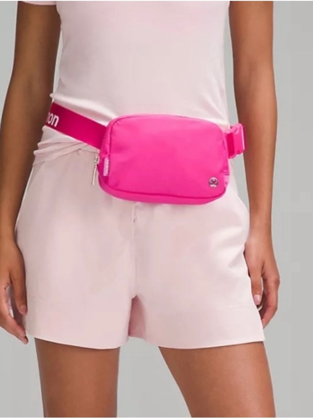 Lululemon everywhere belt bag Hot Pink - Picture 10 of 11